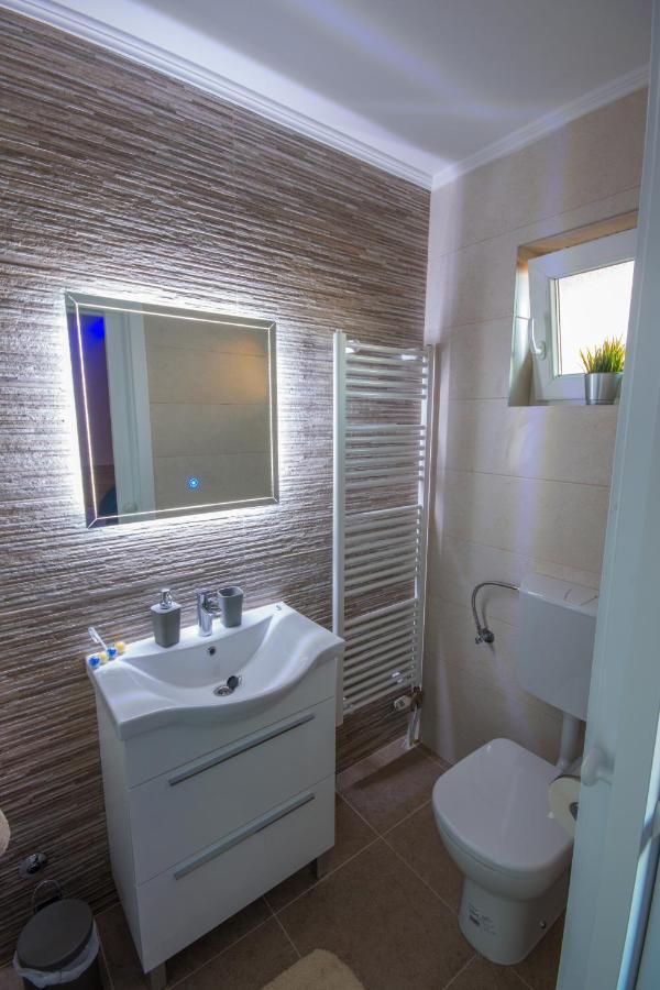 Gradiska Na Savi Apartmani I Sobe Exterior photo